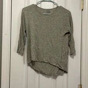 Gray polo loge sleeve shirt